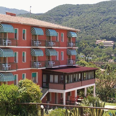 Hotel La Feluca Portoferraio Eksteriør billede