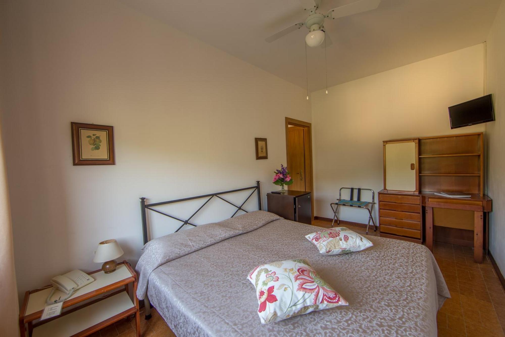 Hotel La Feluca Portoferraio Eksteriør billede