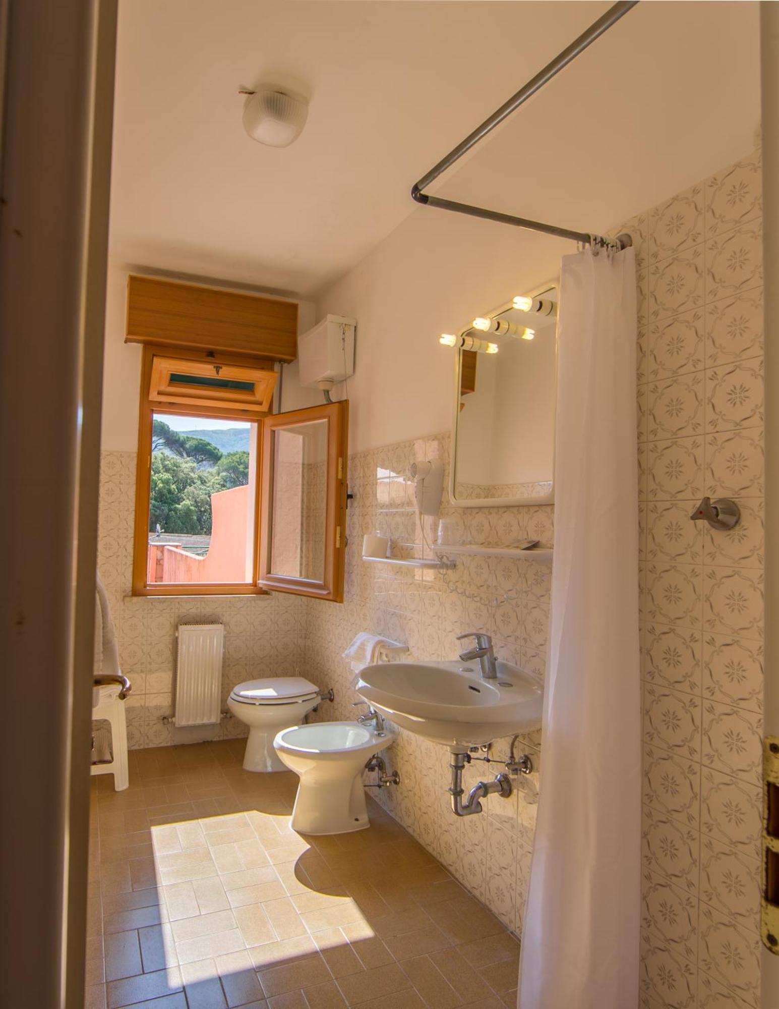 Hotel La Feluca Portoferraio Eksteriør billede