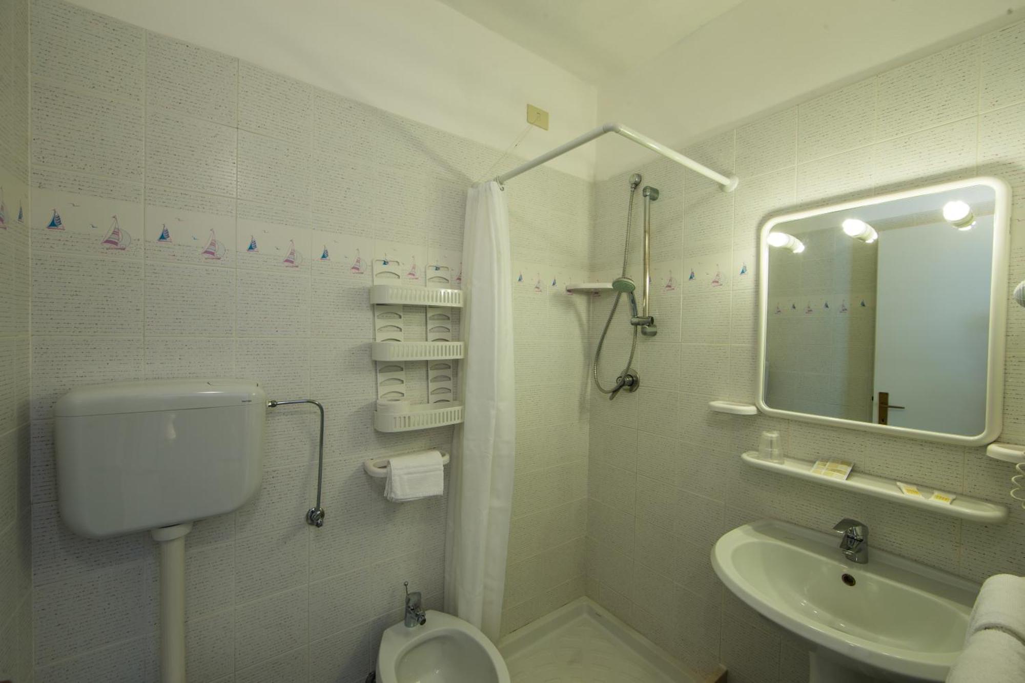 Hotel La Feluca Portoferraio Værelse billede
